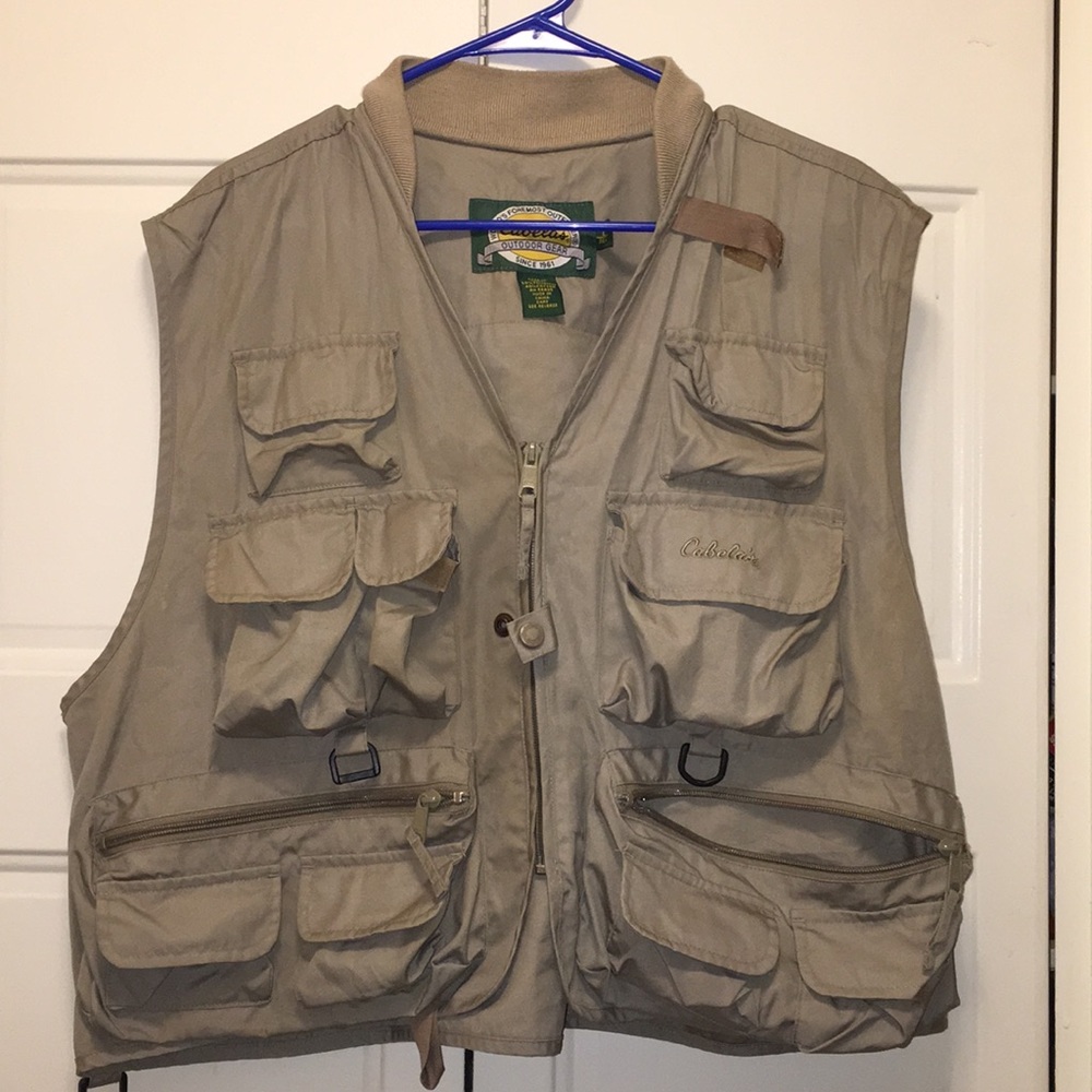 Cabelas fishing vest